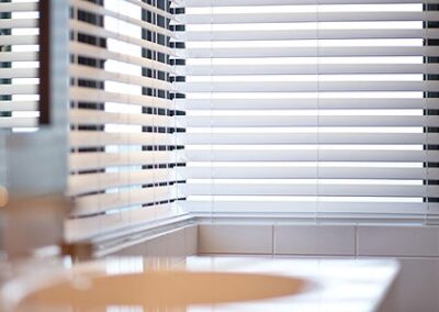 Horizontální interiérové žaluzie